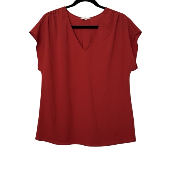 Pleione V-Neck Blouse Red - Picture 2 of 5